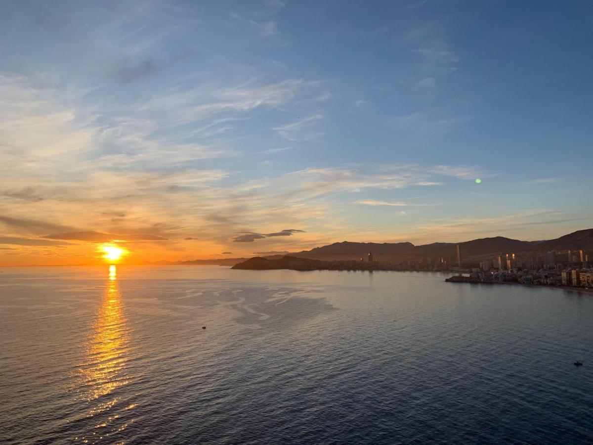 Apartamentos Benivistas Benidorm Dış mekan fotoğraf