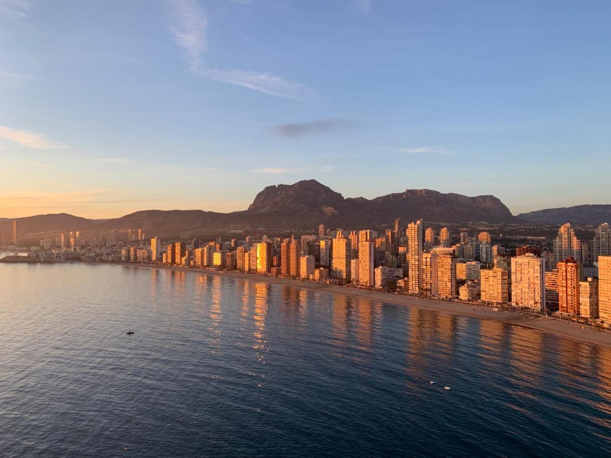 Apartamentos Benivistas Benidorm Dış mekan fotoğraf